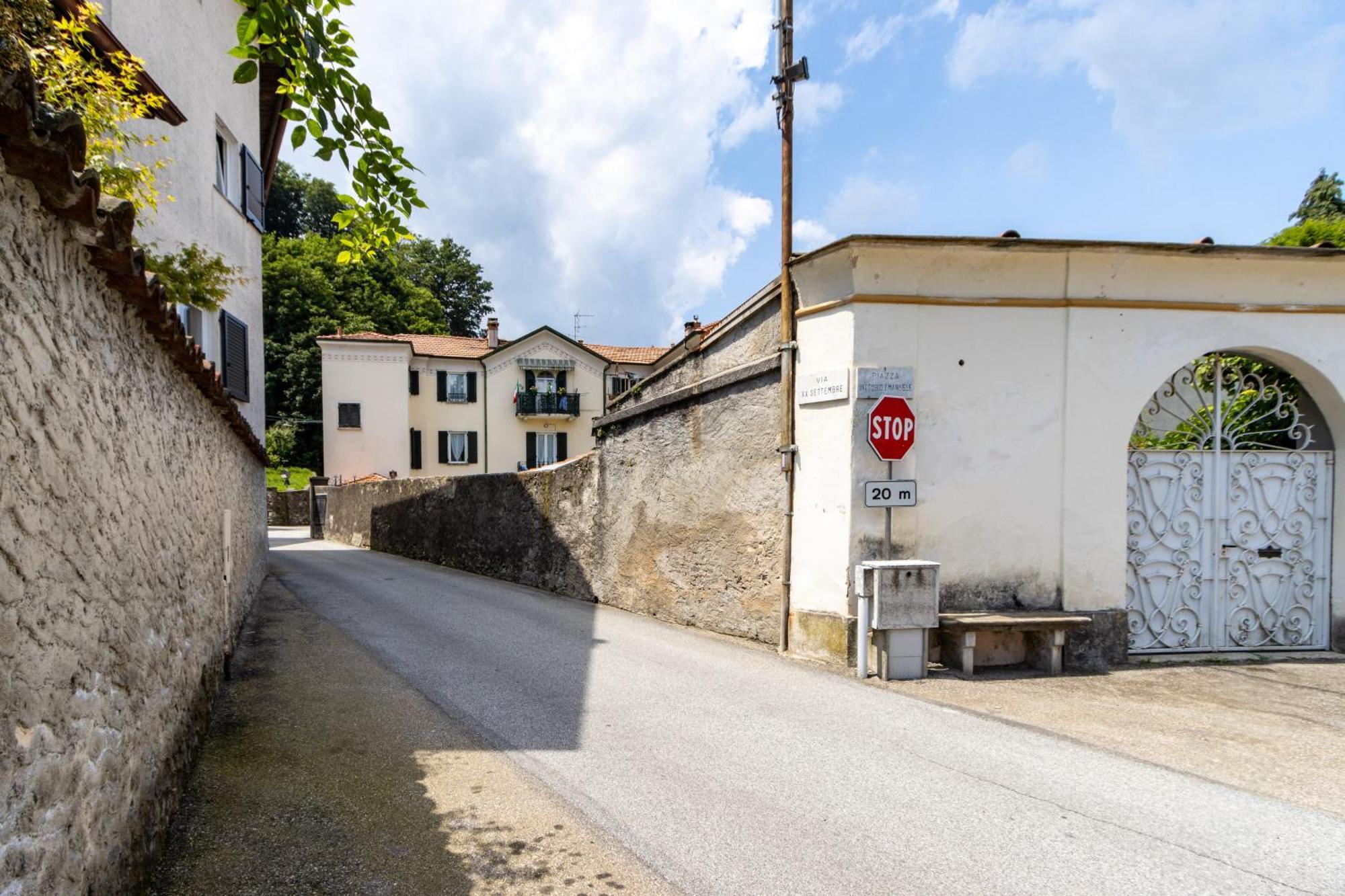 Le Dalie - Appartamento Stresa - Magognino Brisino エクステリア 写真